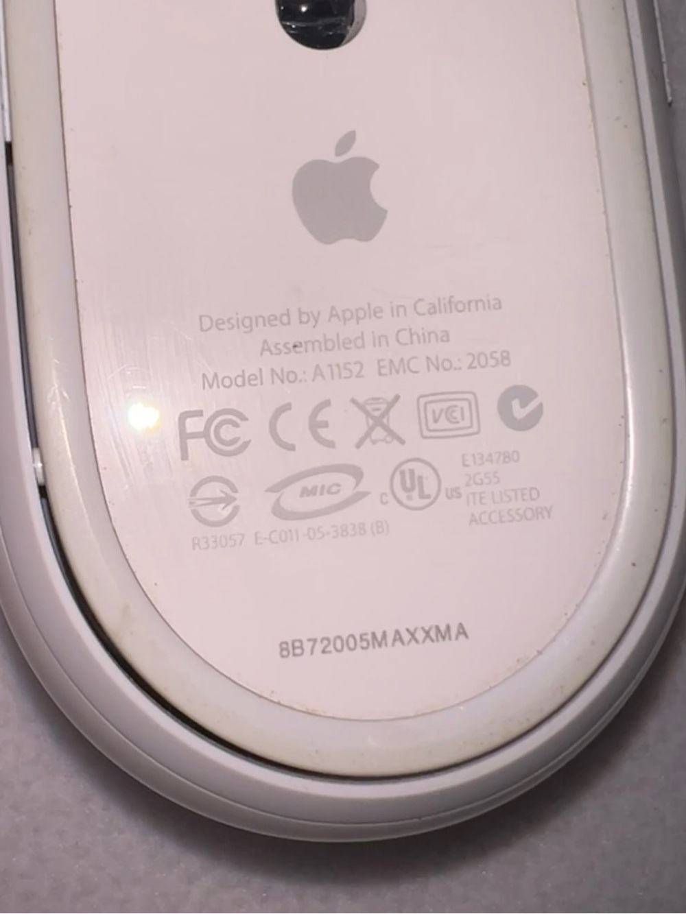 Genuine OEM Apple Mighty Mouse Wired USB White Model A1152 Working - Picture 4 of 5